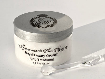 Royal Luxury Organic Face and Body Spa Treatment with Gardenia Oil - Images by Miriam